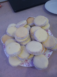 Una foto de Alfajores de maicena súper deliciosos ♥️♥️