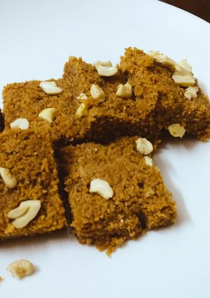 முட்டை மிட்டாய் (Muttai mittaai recipe in tamil) செய்முறை முக்கிய புகைப்படம்