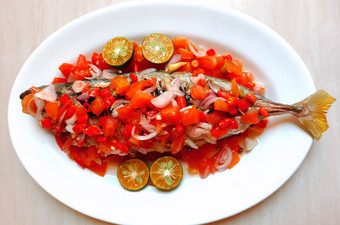 Cara Gampang Menyiapkan Ikan bakar dabu-dabu matah Murah