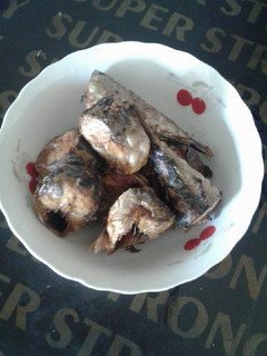 A picture of Fried fish.