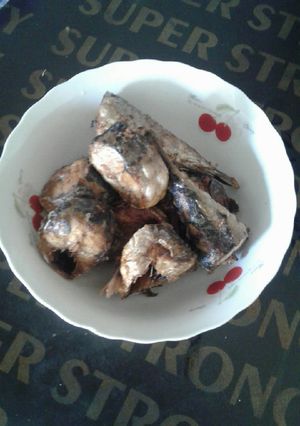 A picture of Fried fish.