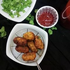 Cauliflower Potatoes Nuggets A picture of Cauliflower Potatoes Nuggets.