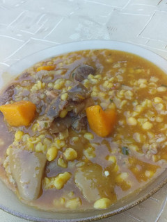 Una foto de Locro argentino
