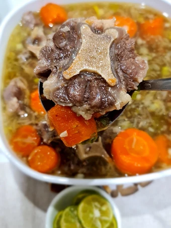 Langkah Mudah untuk Membuat Resep Sop Buntut yang Lezat Sekali