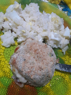 Una foto de Milanesas de zapallito verde rellenas de jamón y queso