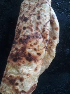 आलू का पराठा(Aloo paratha recipe in Hindi) रेसिपी मुख्य फोटो