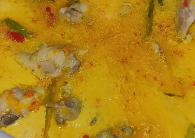 Resep Ayam bumbu rujak ala rumahan oleh Indah Gita - Cookpad