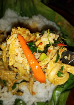 Foto resep Nasi Bakar Ayam Suwir, Jamur, Kemangi