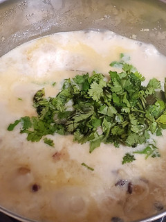 பருப்பு வட வெள்ளை கறி (Paruppu vadai vellai curry recipe in tamil) செய்முறை முக்கிய புகைப்படம்