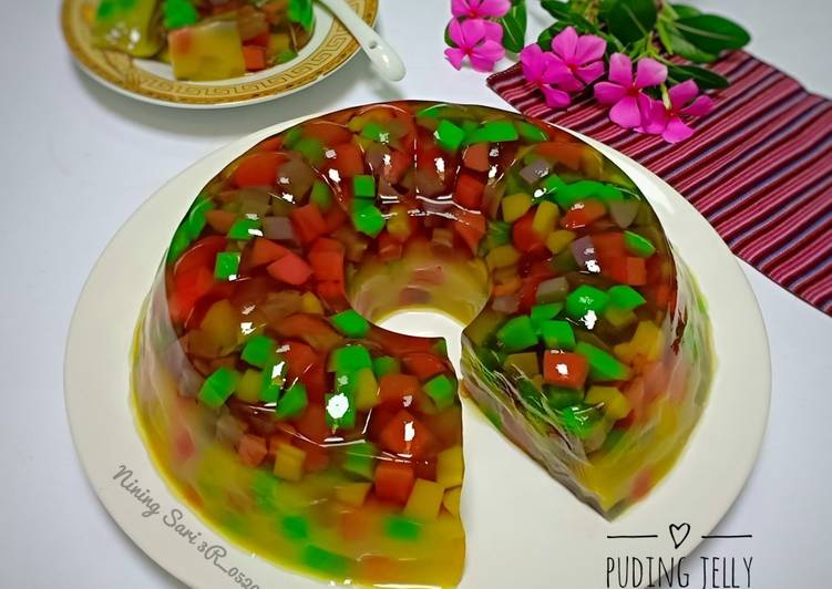 Langkah Mudah untuk Menyiapkan Puding Jelly Mozaik yang Lezat
