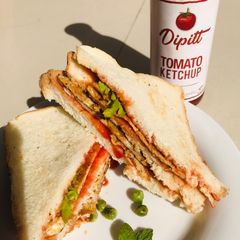 3 spices eggs sandwich A picture of 3 spices eggs sandwich.
