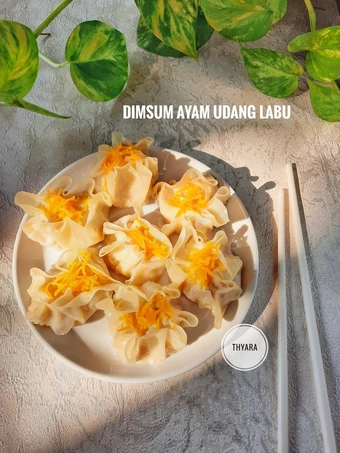 Cara Sederhana Menyiapkan Resep  Dimsum Ayam Udang Labu yang Lezat, Bisa Manjain Lidah