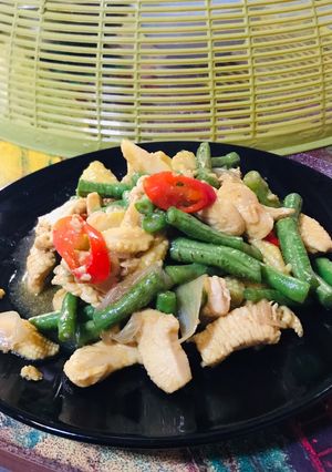 รูปของ ไก่ผัดขมิ้น 🐔