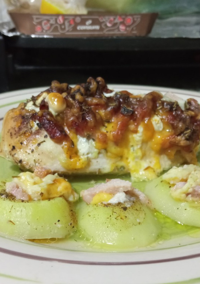 Una foto de Pechuga de pollo gratinada