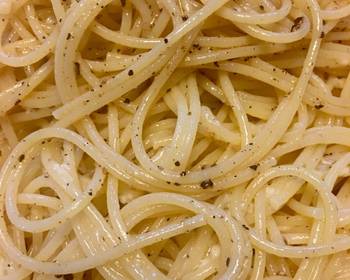 How To Prepare Recipe Cacio e Peppe Pasta with Cheese  Pepper Very Delicious