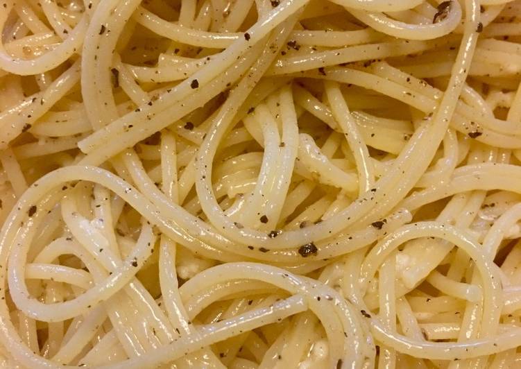 Step-by-Step Guide to Prepare Any-night-of-the-week Cacio e Peppe (Pasta with Cheese &amp; Pepper)