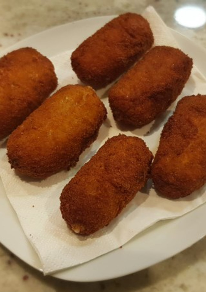 Una foto de Croquetas de carne estofada. Receta de aprovechamiento