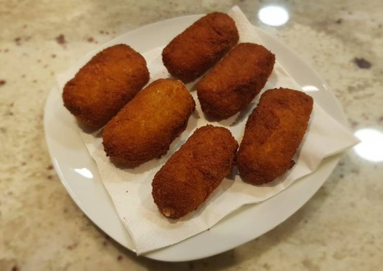 Croquetas de carne estofada. Receta de aprovechamiento