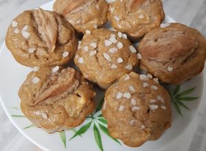 Une photo de Muffins SL SG pomme cannelle