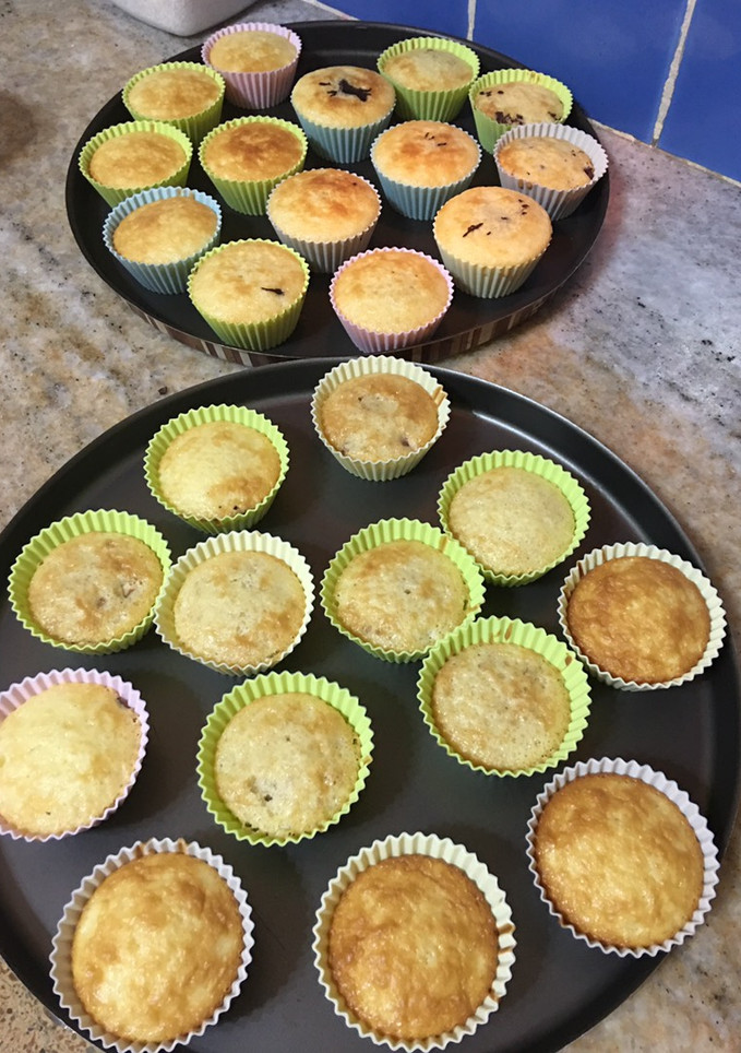 Una foto de Muffins con Bizcochuelo de cajita para los más chiquitos