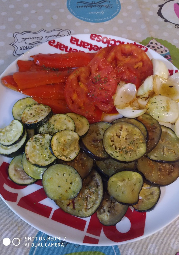 Una foto de Parrillada de verduras al aroma de tomillo