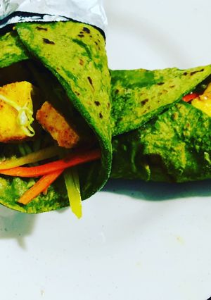 A picture of Palak Paneer Frankie.