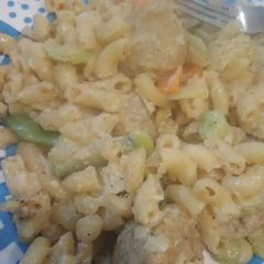 A picture of One-pot Meal using leftovers.