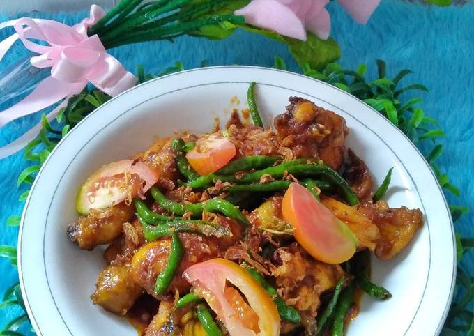 Ayam Kecap "Cabe ijo"