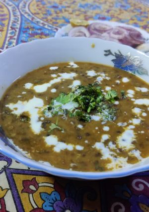 A picture of Daal Bukhara.