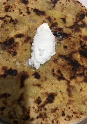 A picture of Stuff paratha.