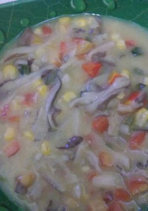 Foto resep Cream soup corn with carrot and mushroom