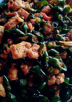 Foto resep Oseng cabe hijau dan tempe