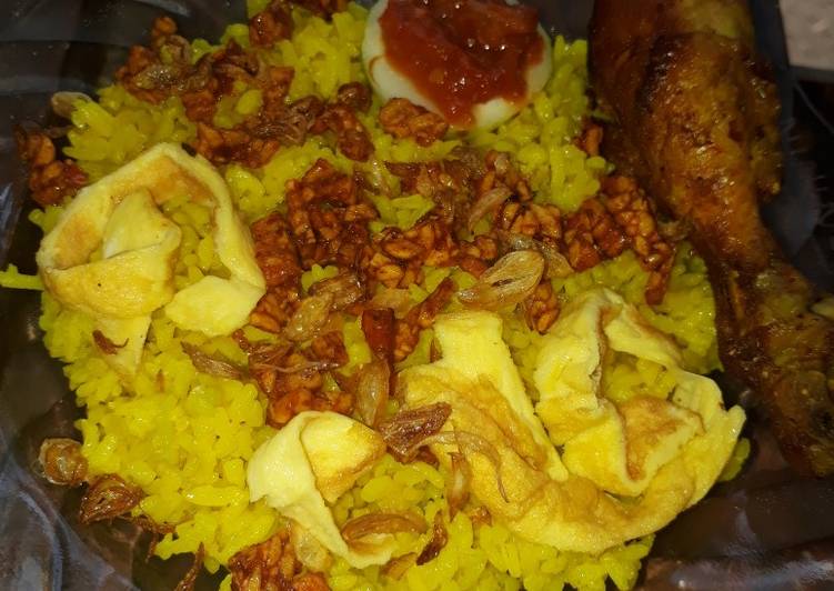 Nasi kuning