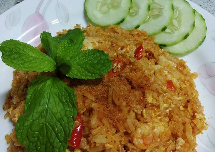 Nasi goreng Tom Yam