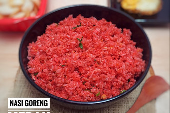 Anti Ribet, Bikin Nasi Goreng Merah Makassar Irit Untuk Jualan
