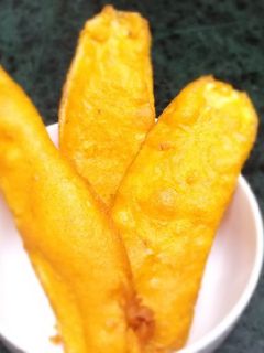 வாழைக்காய் பஜ்ஜி🤤🤤😋😋(raw banana bajji recipe in tamil) செய்முறை முக்கிய புகைப்படம்