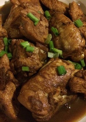 A picture of Sesame Ginger Soy Sauce Chicken.