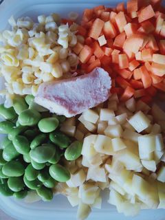 Foto resep MP ASI 7bln+ soup ayam wortel kentang jagung edamamae