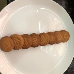 A picture of Butter cookies.