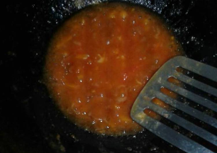 Saus Pizza rumahan