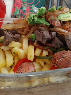 Una foto de Chorrillana express 🍟🥩!