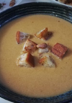 Foto principal de Sopa alpujarreña de almendras