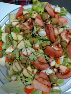 Una foto de Ensalada improvisada