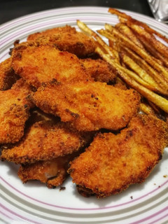 A picture of Healthy Baked Chicken Nuggets with Fries!.