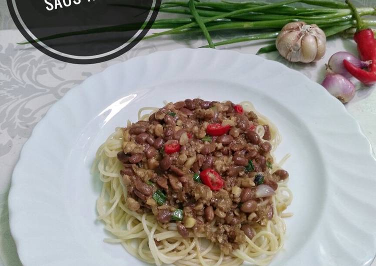 Bagaimana Menyiapkan Spaghetti Saus Tauco, Enak