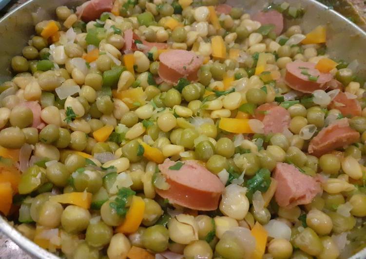 Peas and corn salad