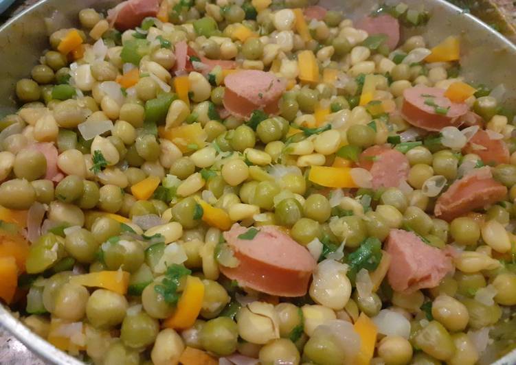 Simple Way to Prepare Quick Peas and corn salad