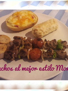 Una foto de Pinchos al estilo Monik