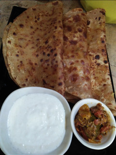 A picture of Chana dal parathe.