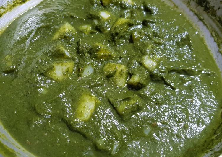 Simple Way to Prepare Any-night-of-the-week Aloo palak